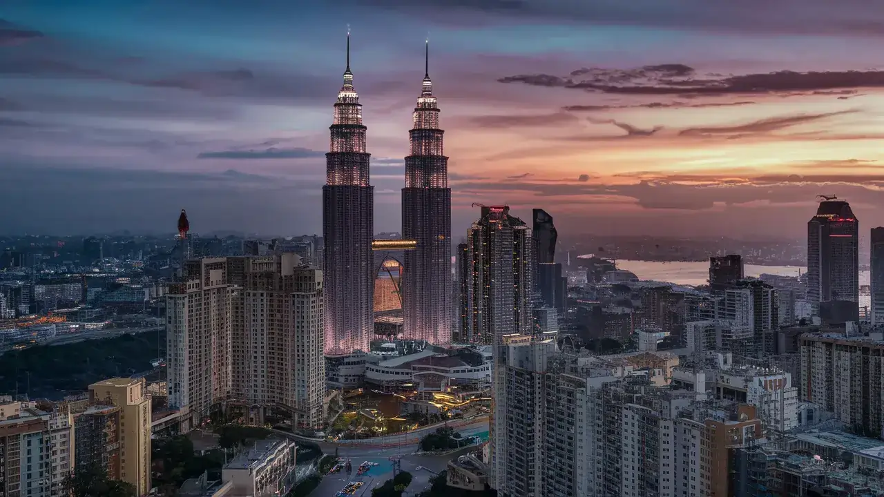 Local Service Agent in Dubai